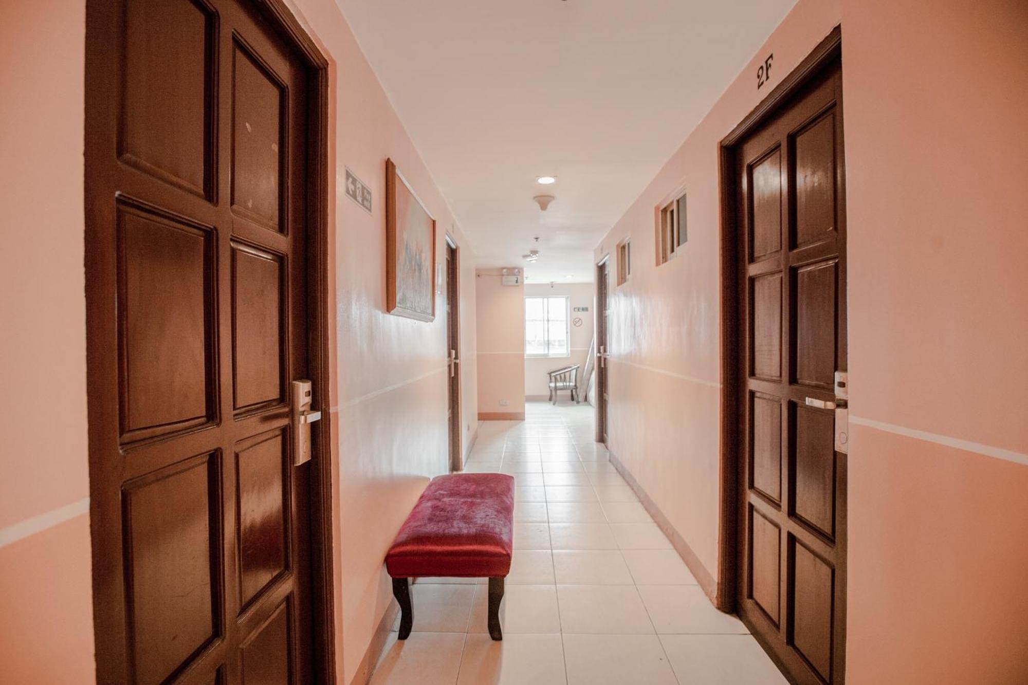 Haeinsa Condotel Quezon City Eksteriør billede